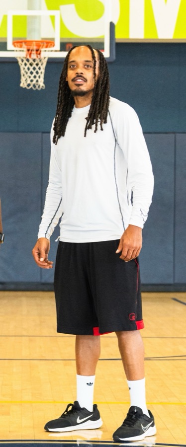 Coach Chris Foreman